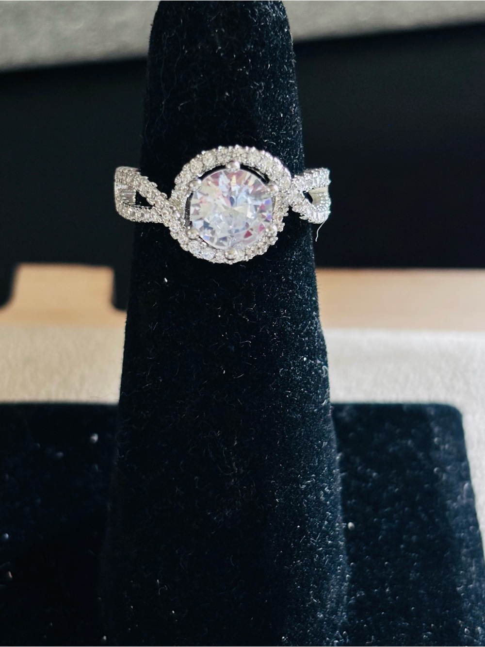 Silver Halo Round Cubic Zirconia Ring - Size 5